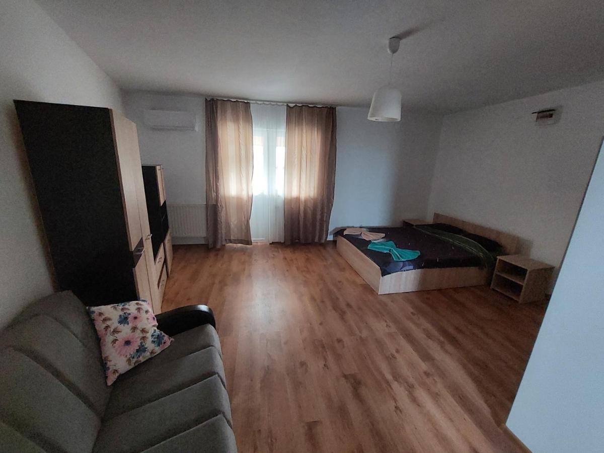 Varipatti House 斯拉蒂纳 外观 照片