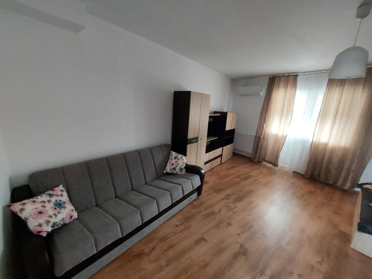 Varipatti House 斯拉蒂纳 外观 照片